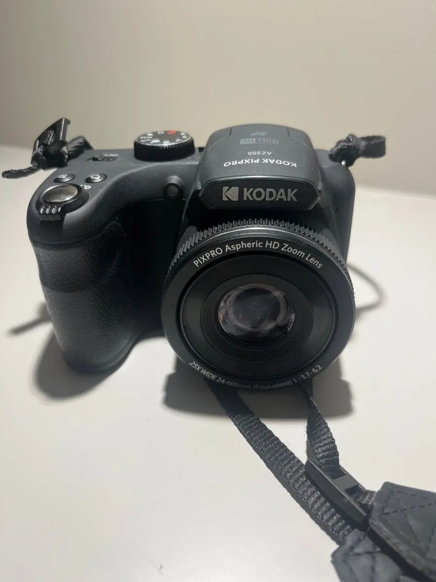 Kodak pixpro AZ255 - Image 1