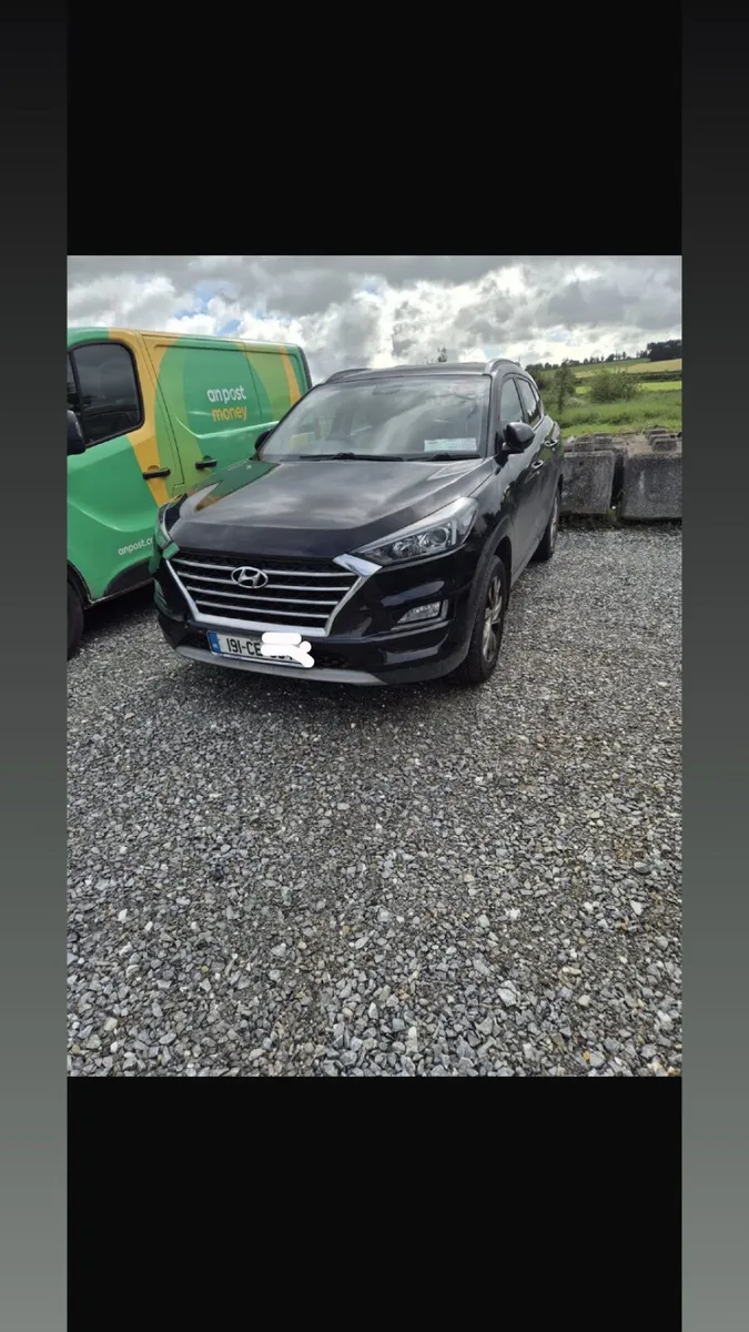 2019 Hyundia tucson - Image 1