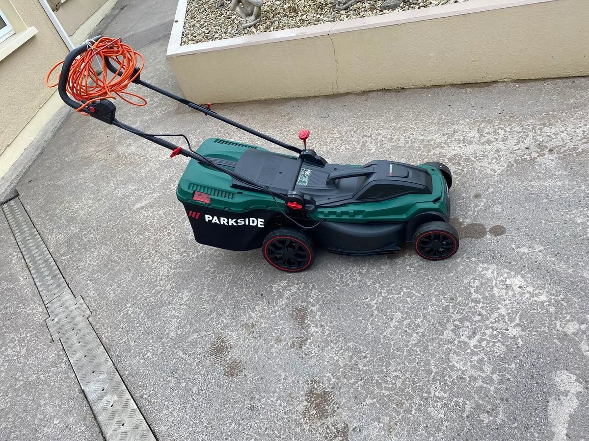 Parkside 1800W Electric Lawnmower - Image 2