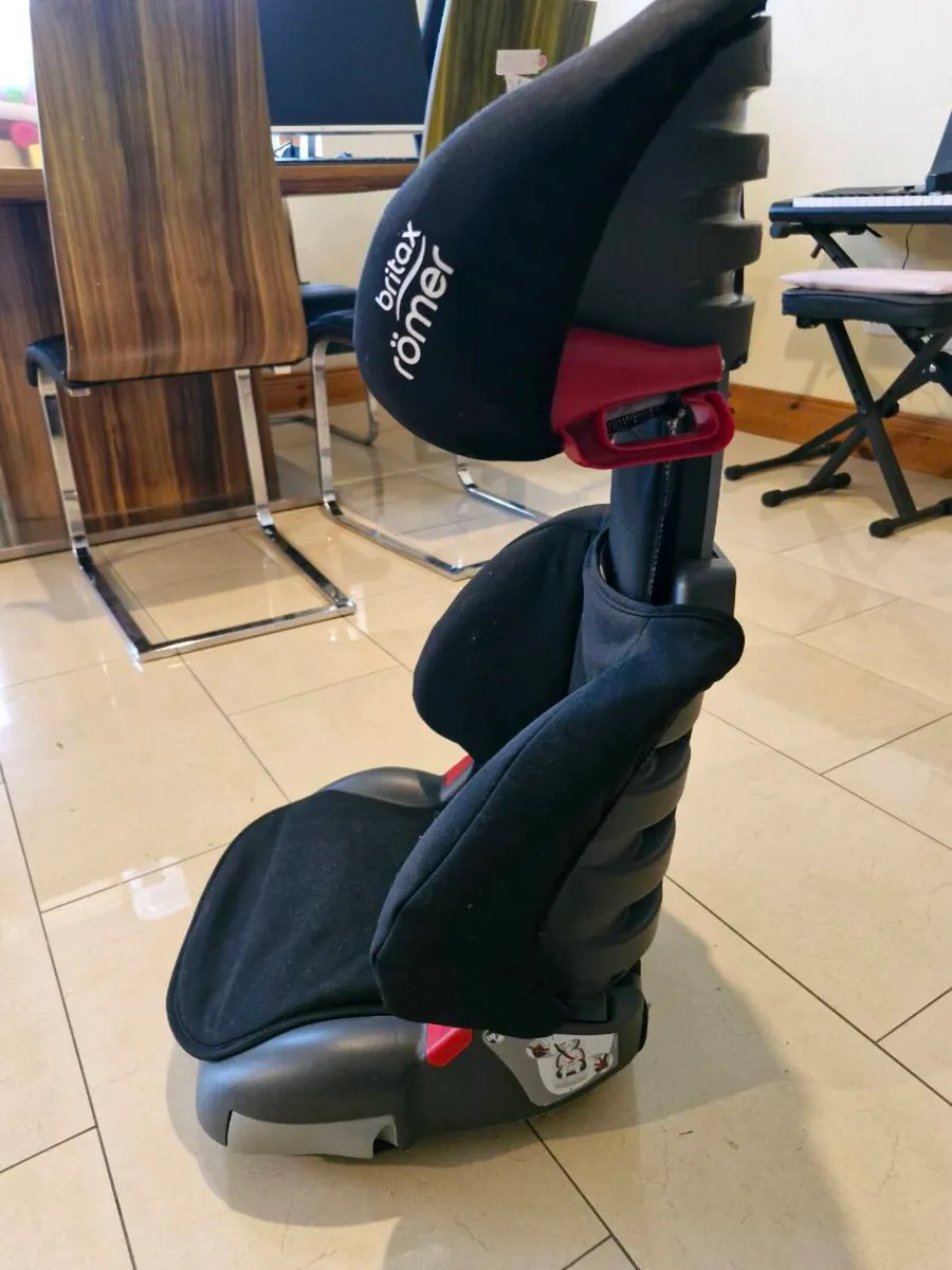 Britax Romer car seat 15-36kg - Image 2