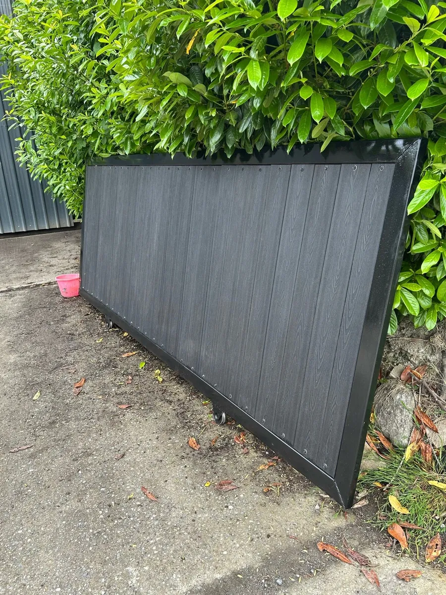 Composite Sliding Gate - Image 3