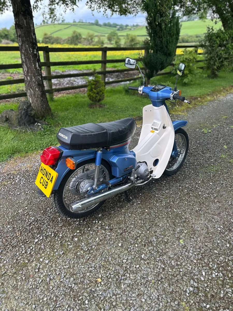 1986 Honda C90 Cub - Image 3
