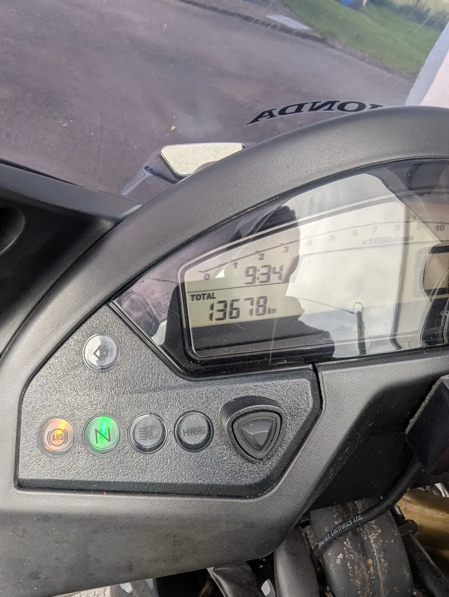 Honda CBR 600F 2014 - Image 3