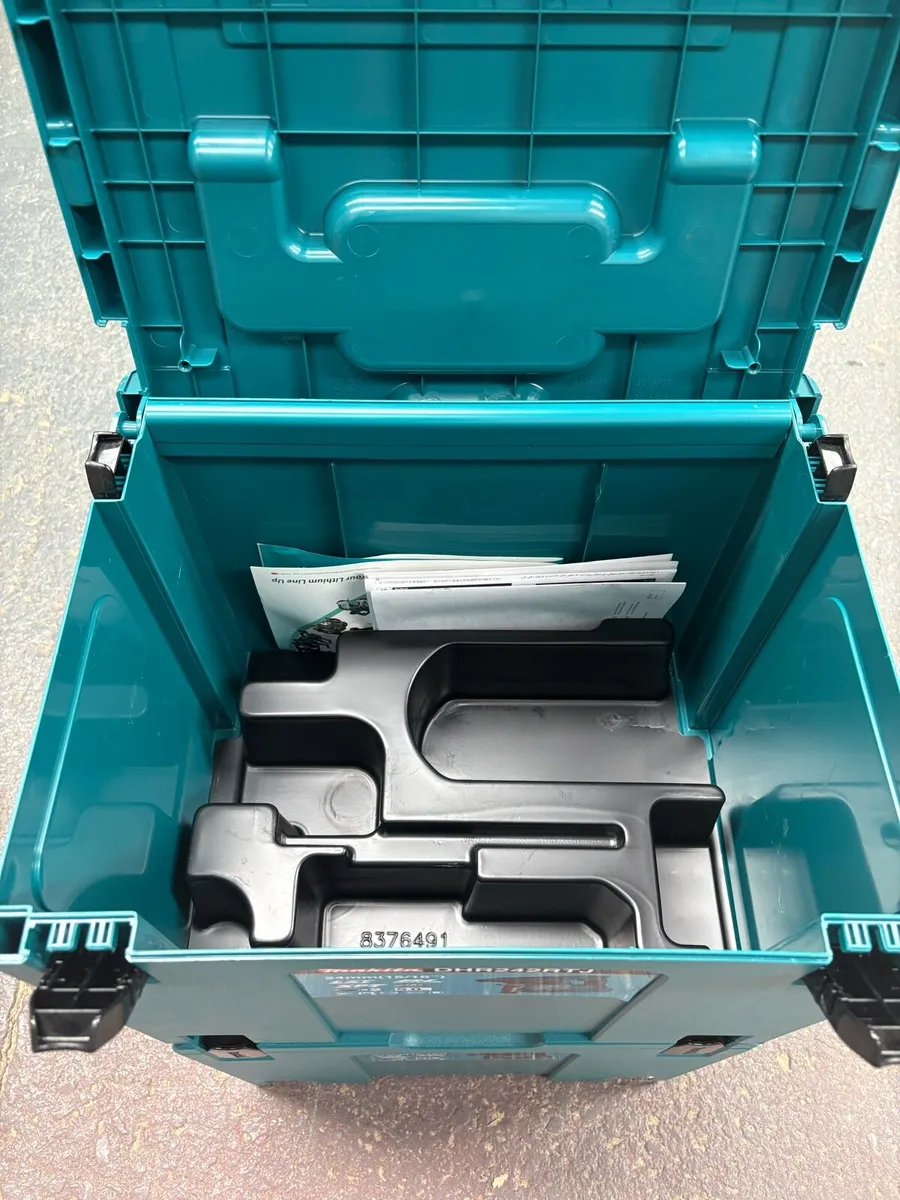 Makita Macpac type 4 x2 new - Image 2