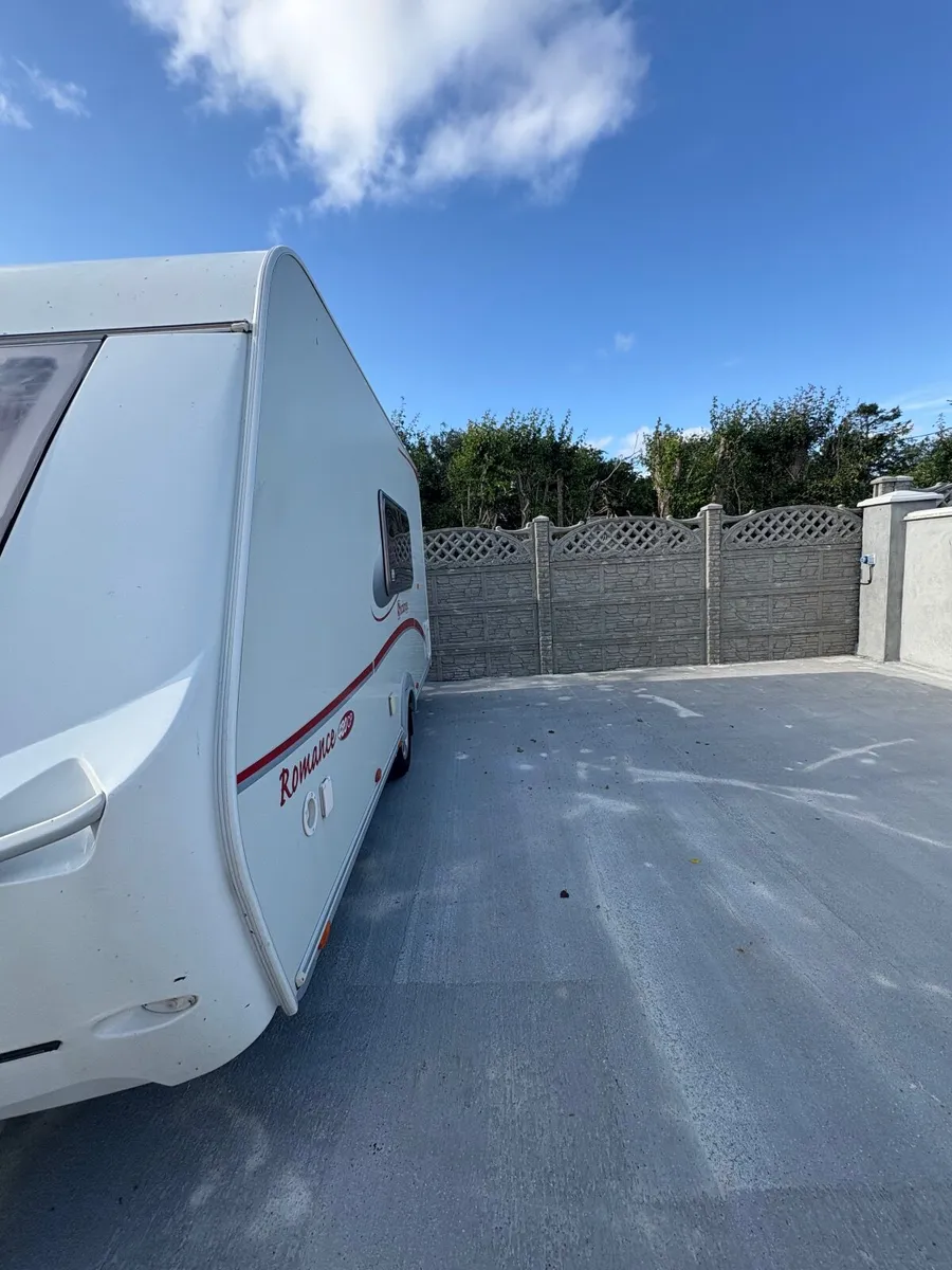 Caravan for sale - Image 1