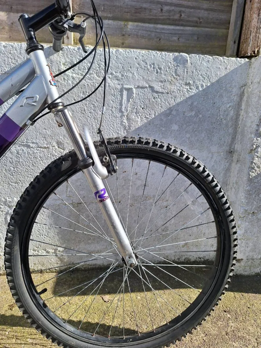 Raleigh MT20 Explore Series Bicycle - Image 3