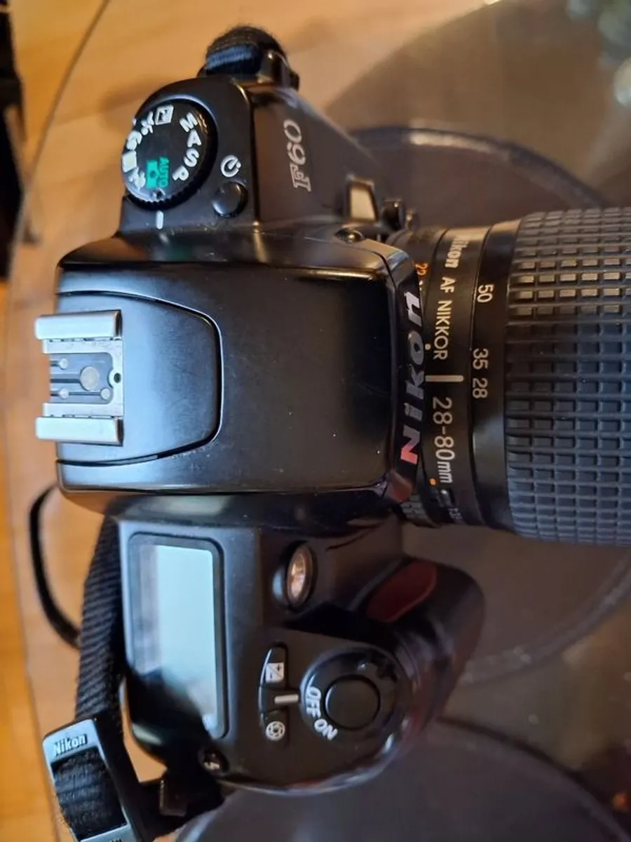 Nikon F60 - Image 2
