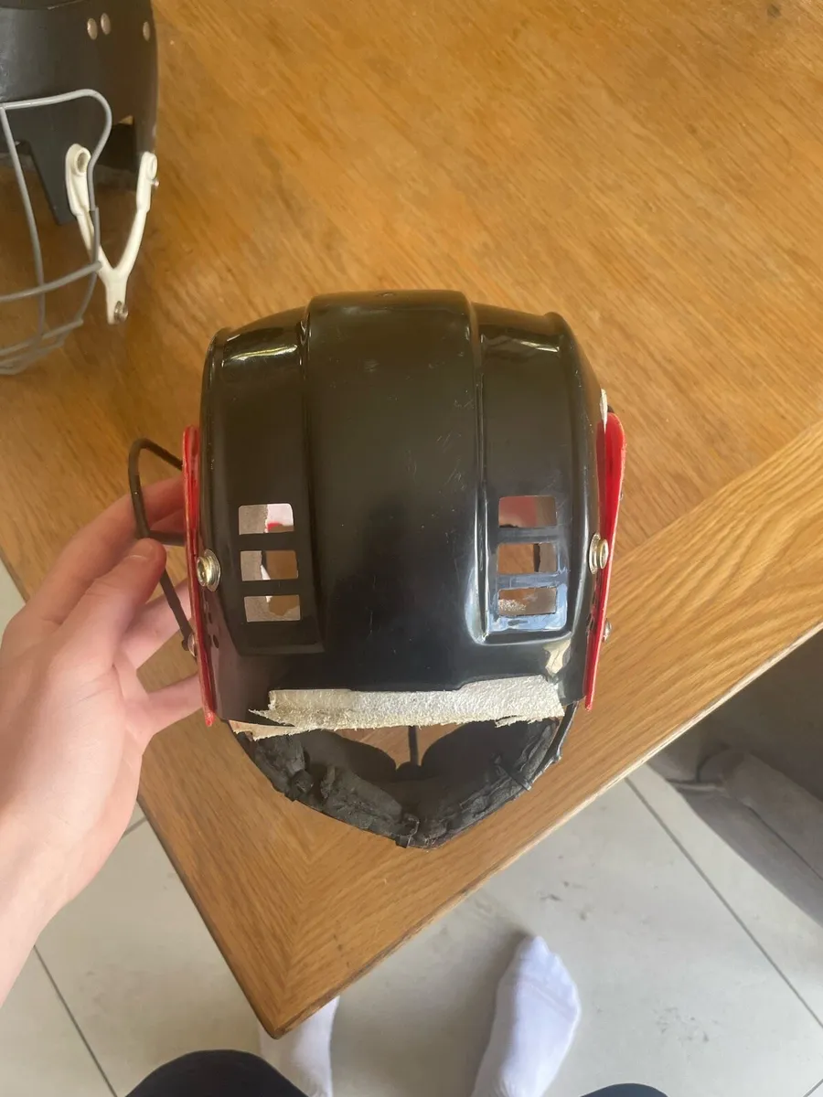 Two Tone Scanda Helmet - Image 3