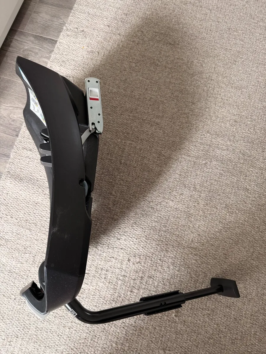 Baby carseat Cybex  isofix - Image 1