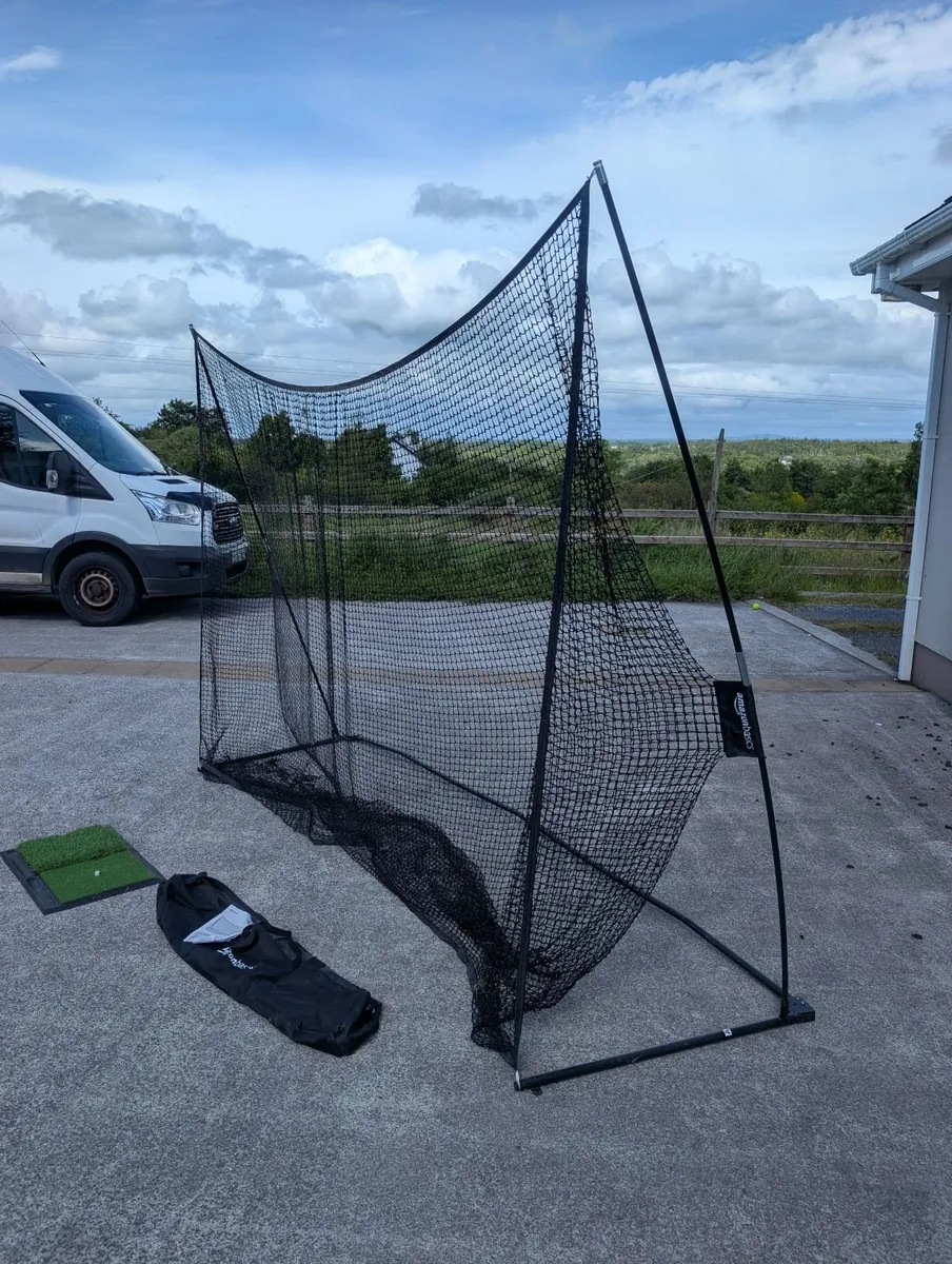 Golf Net and mat - Image 1