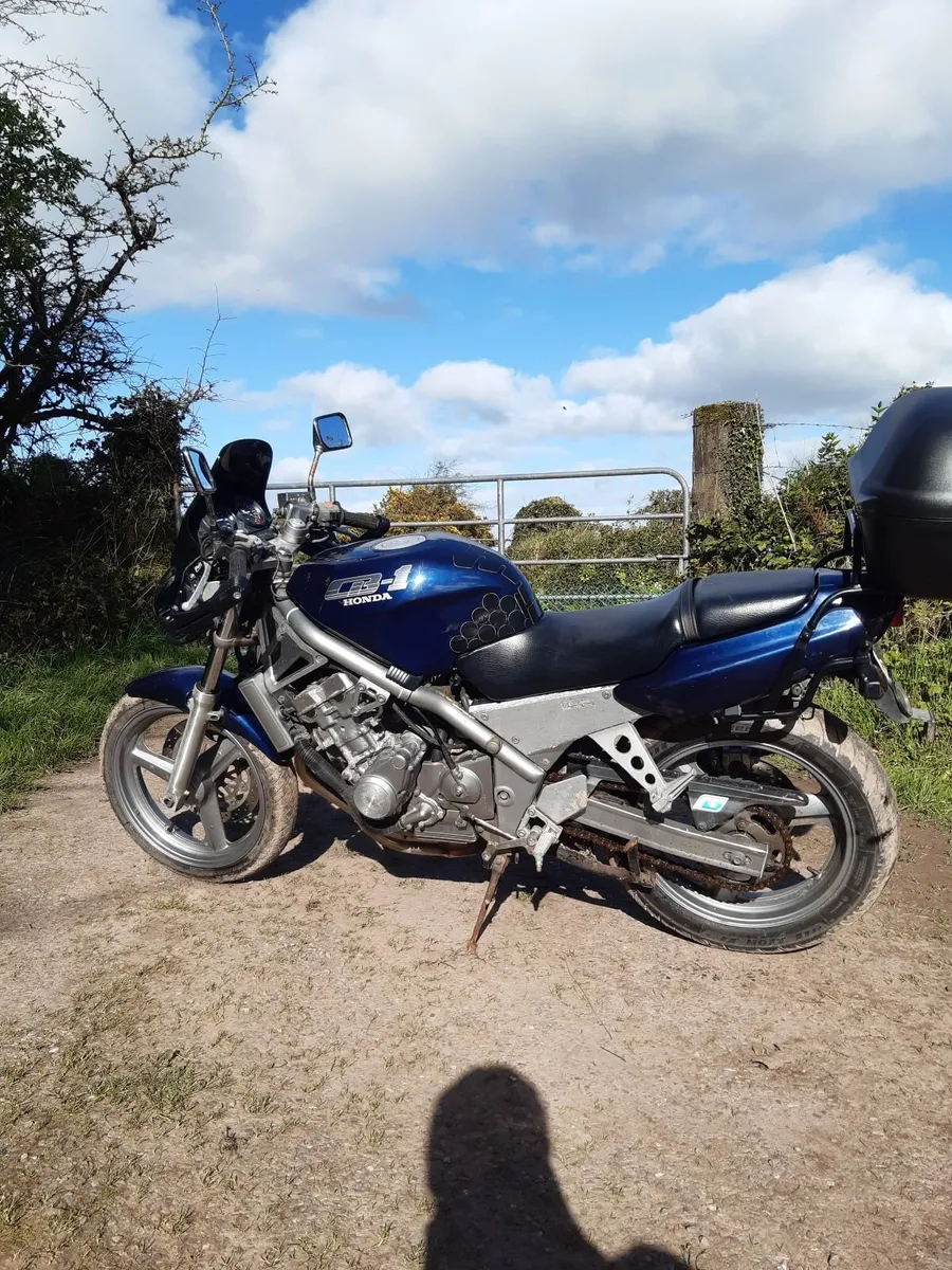 Honda CB-1 1989 - Image 2