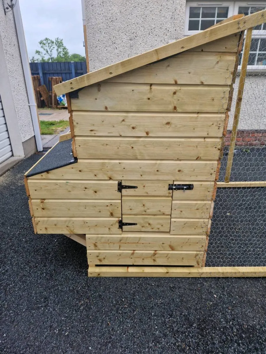 Chicken coop - Image 2