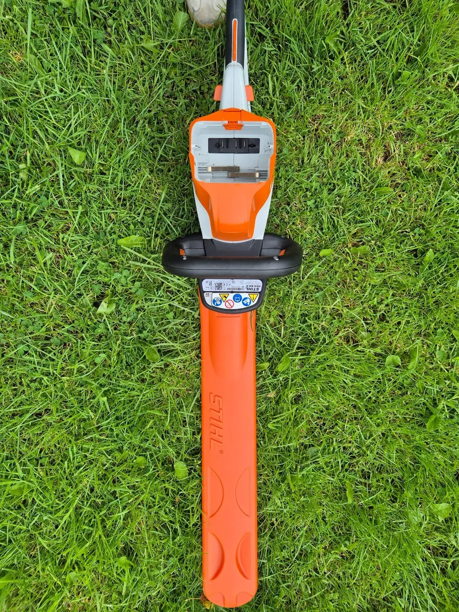 STIHL HSA 50 cordless battery power hedge trimmer - Image 1