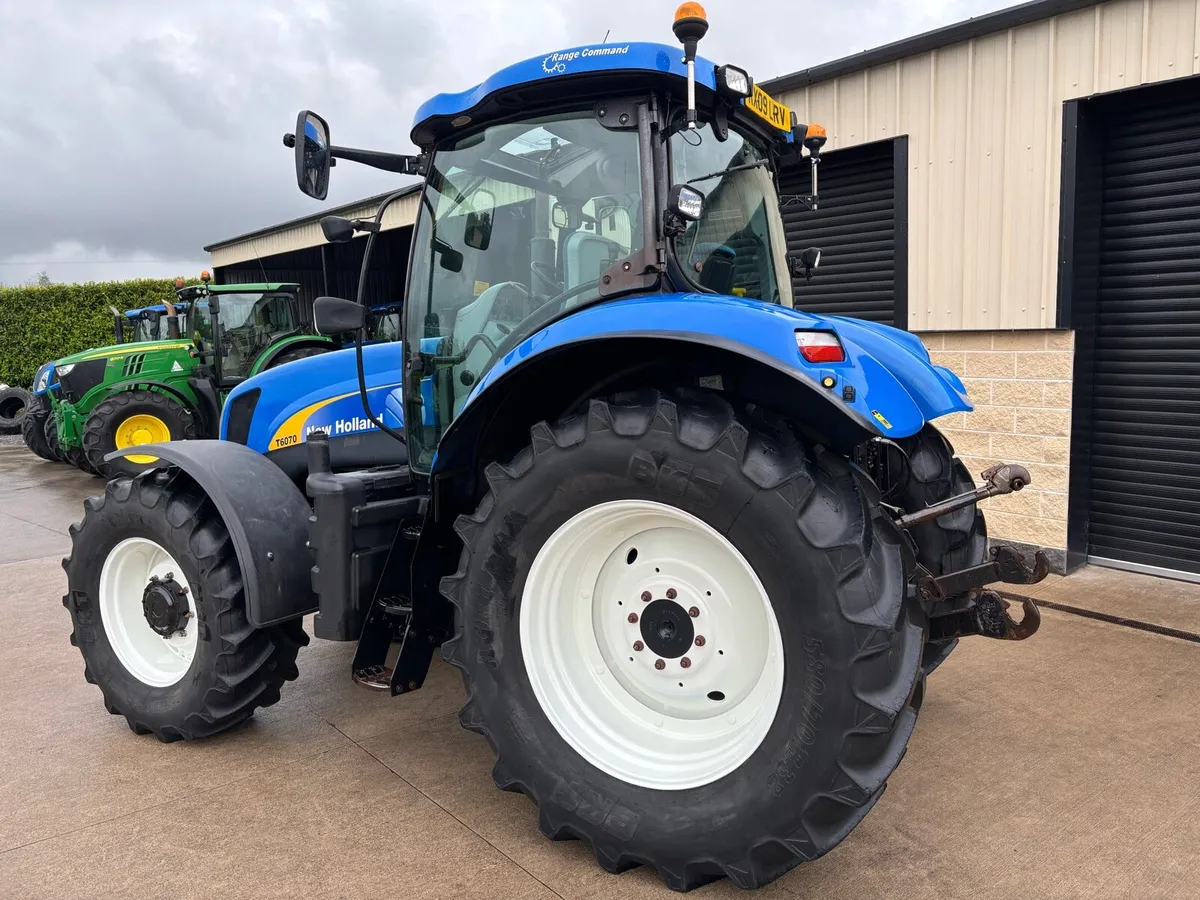 2009 NEW HOLLAND T6070 RANGE COMMAND - Image 4