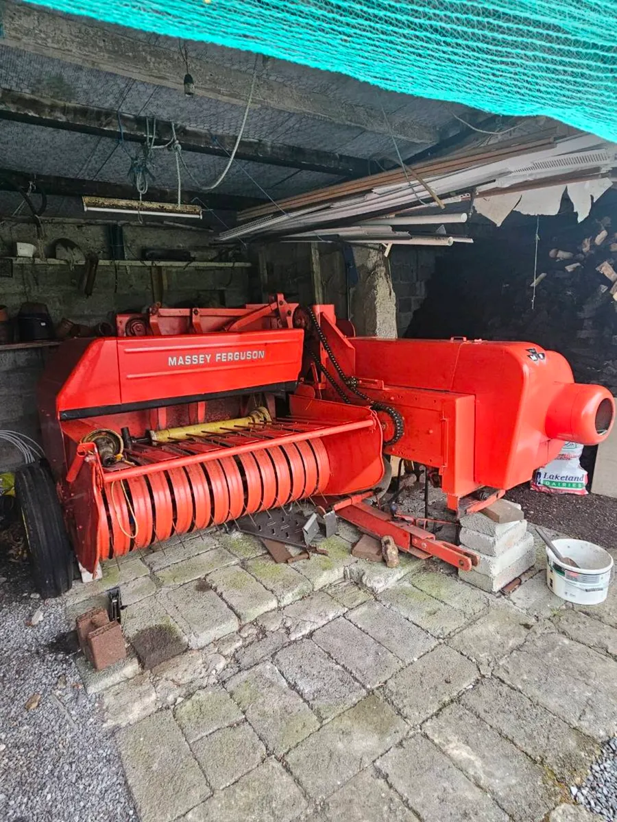 Massey Ferguson 20-8 Baler - Image 1
