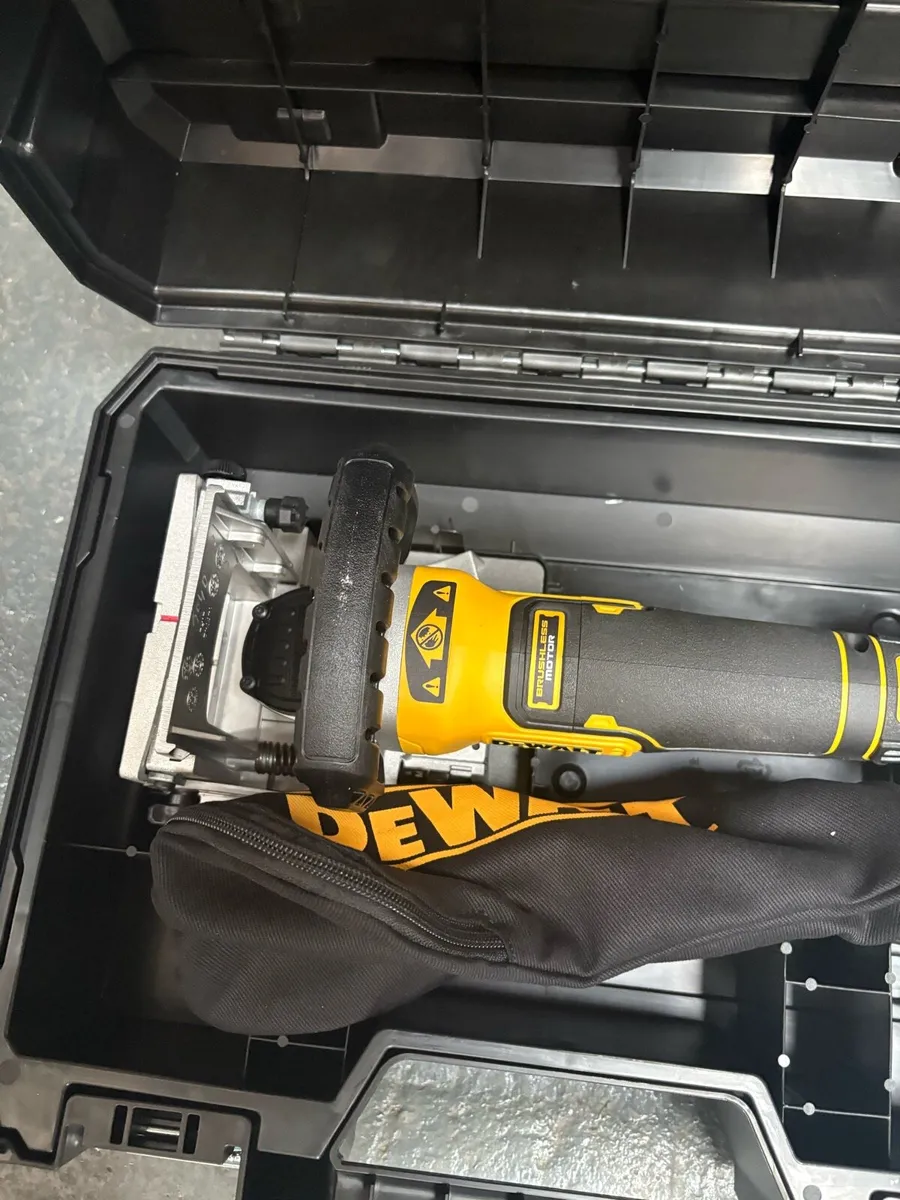 Dewalt DCW682NT 18V XR - Image 1