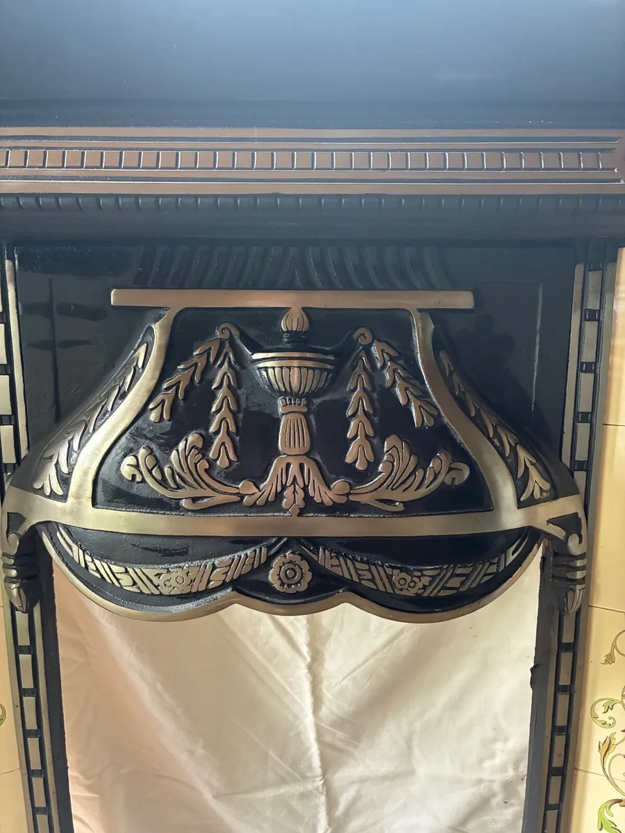 Fireplace surround. - Image 2