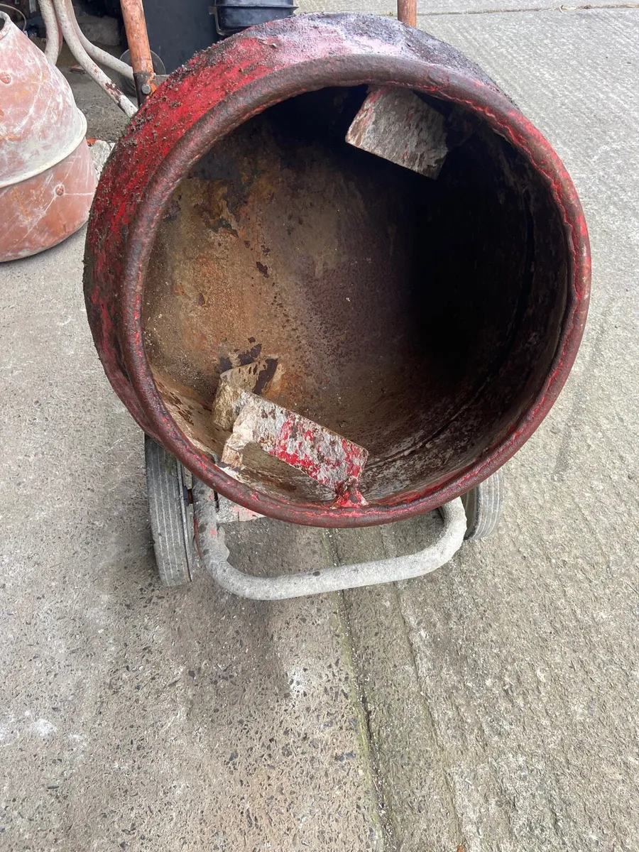 Belle petrol cement mixer - Image 2