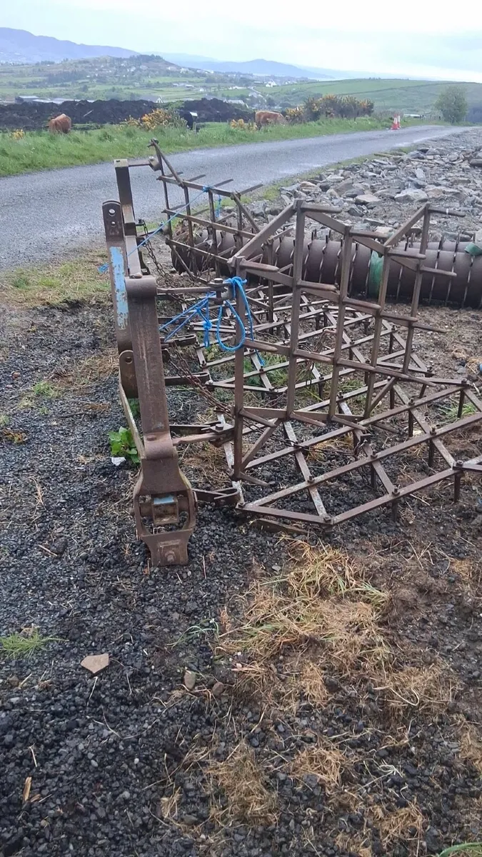 Harrows - Image 1