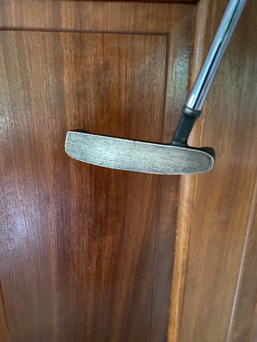 Ping Zing 35 inch Putter Immaculate Condition - Image 3