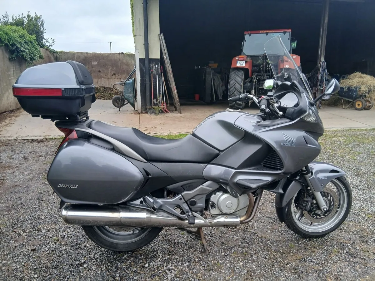 Honda Deauville 700 - Image 2