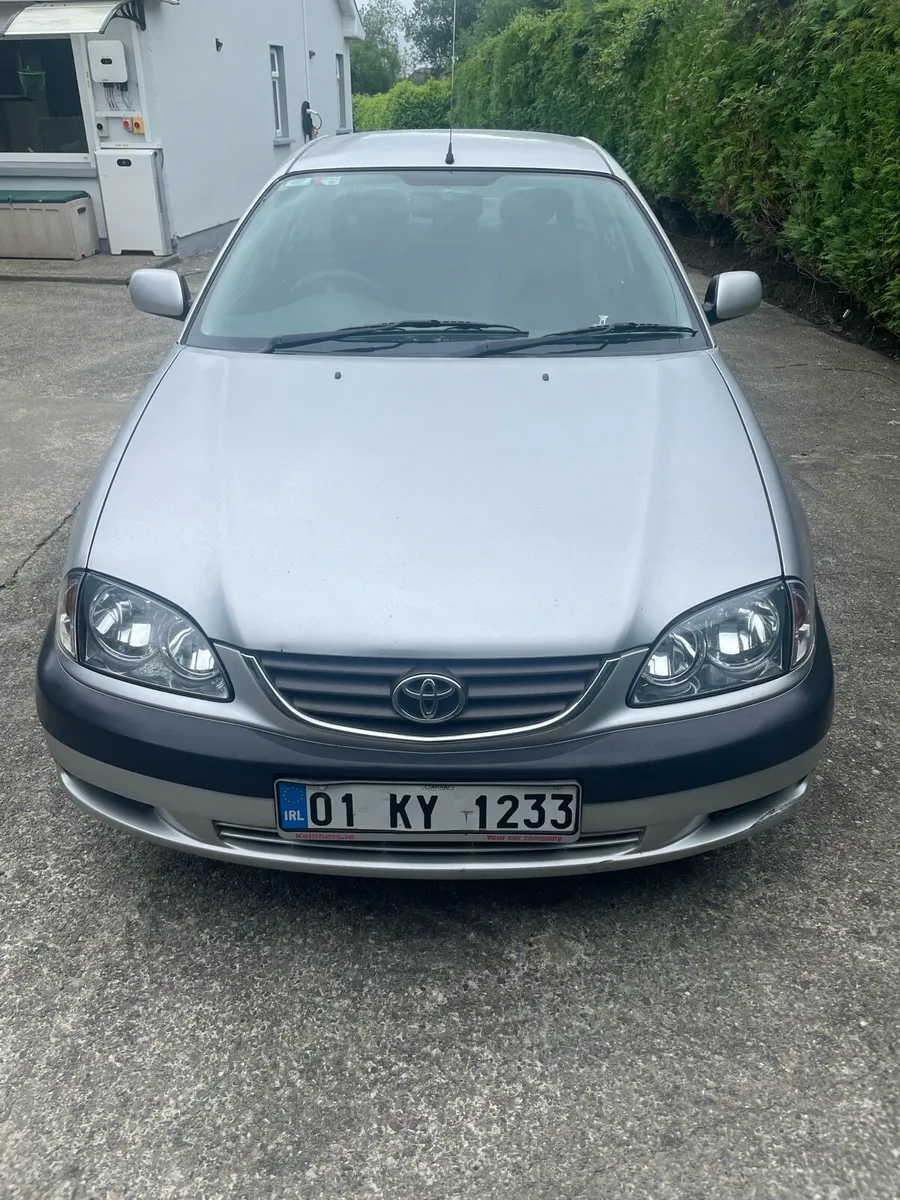 Toyota Avensis - Image 2