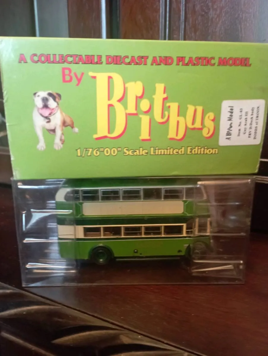 A COLLECTION OF DIE-CAST BRITBUESES.1-76 SCALE. - Image 4