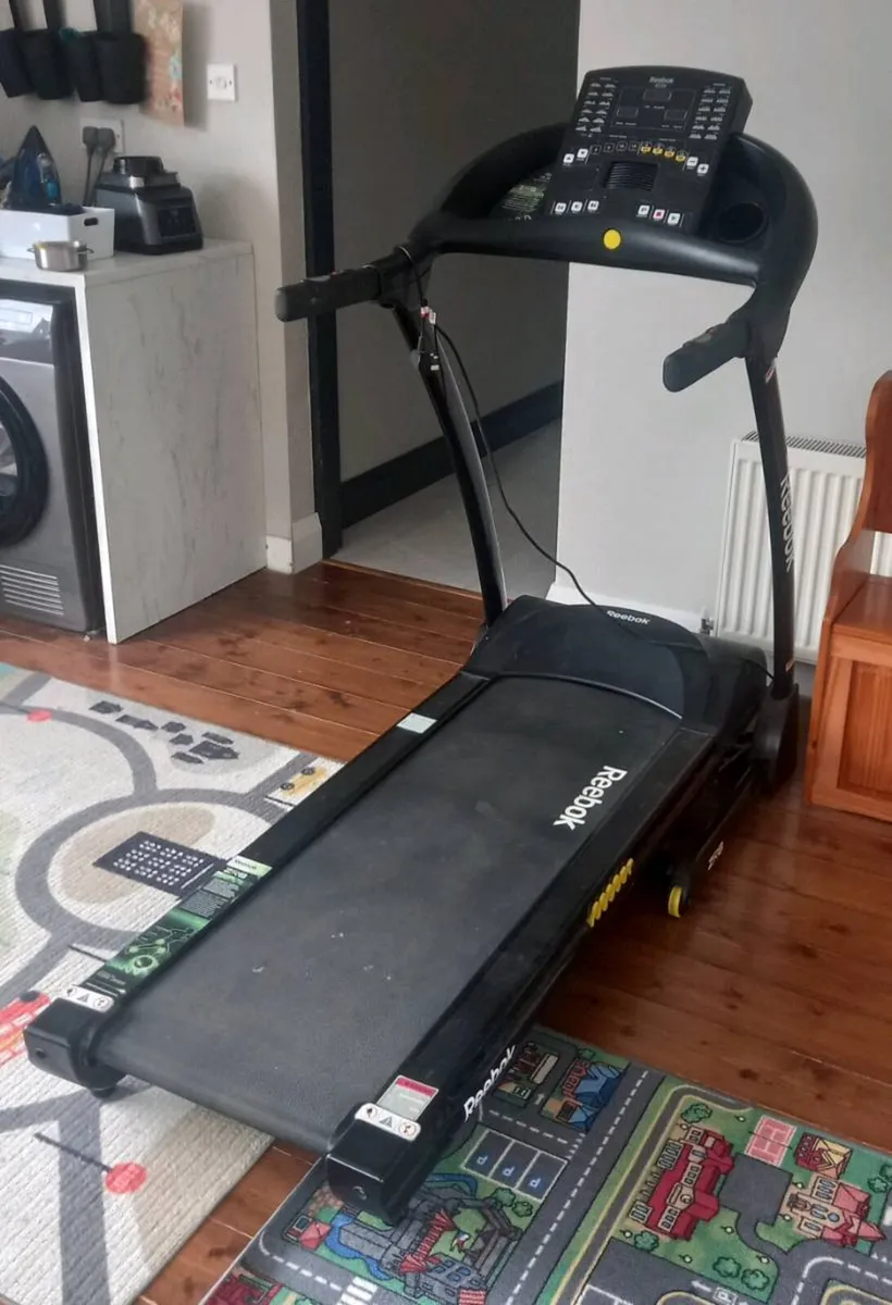 Reebok treadmill - Image 3