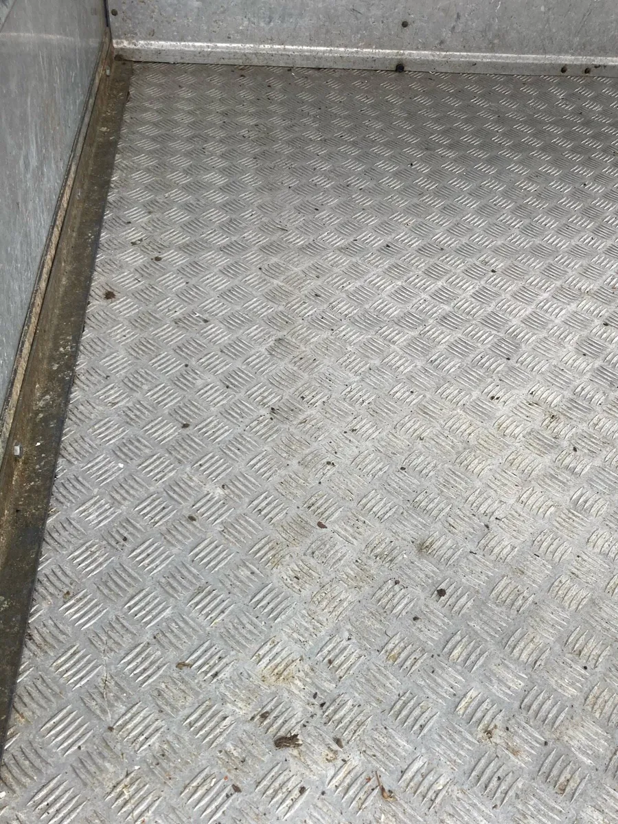 10 by 5 ft 9 profit trailer - Image 3