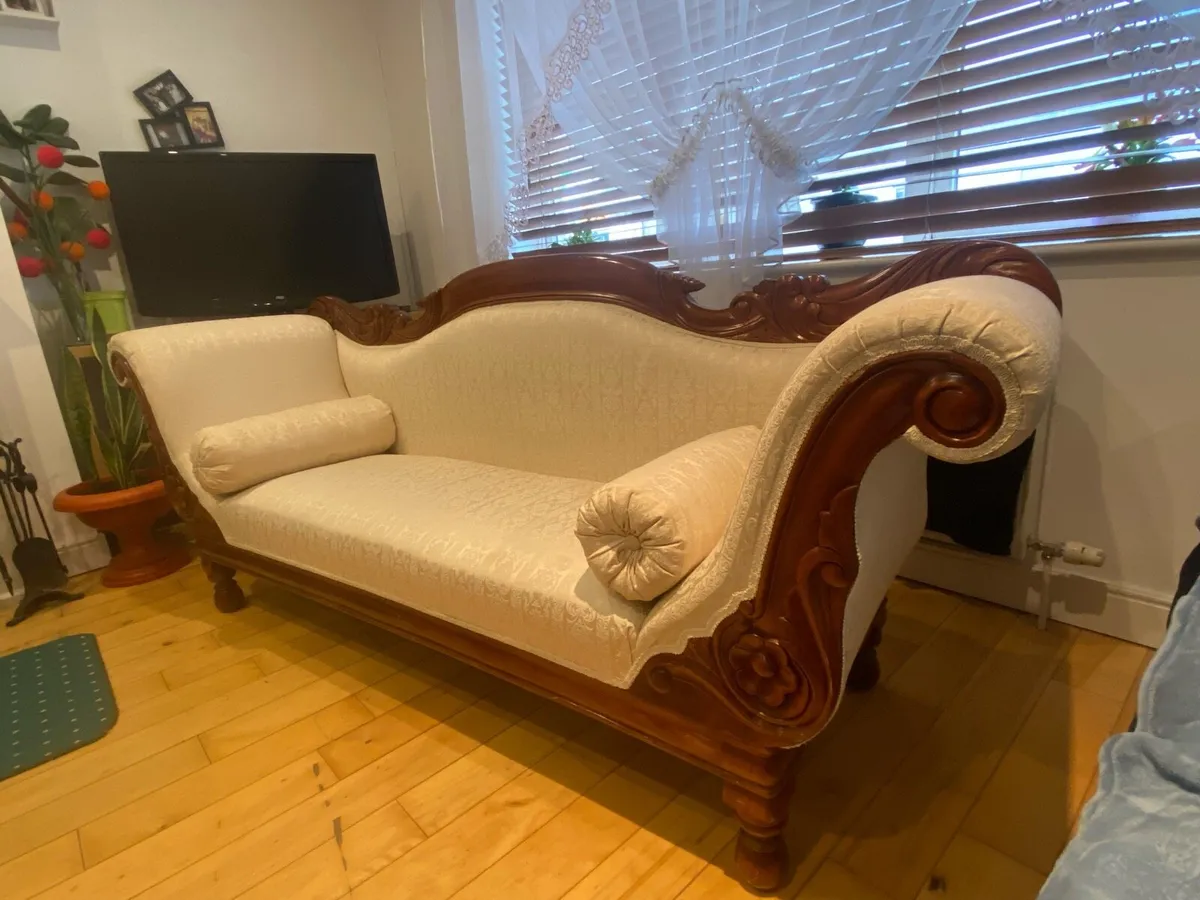 Antique 3 seater couch - Image 2