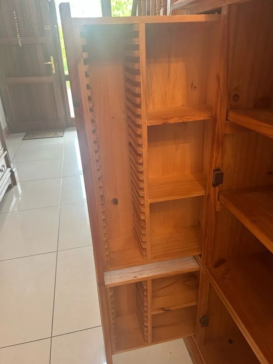Tv/cd cabinet - Image 2