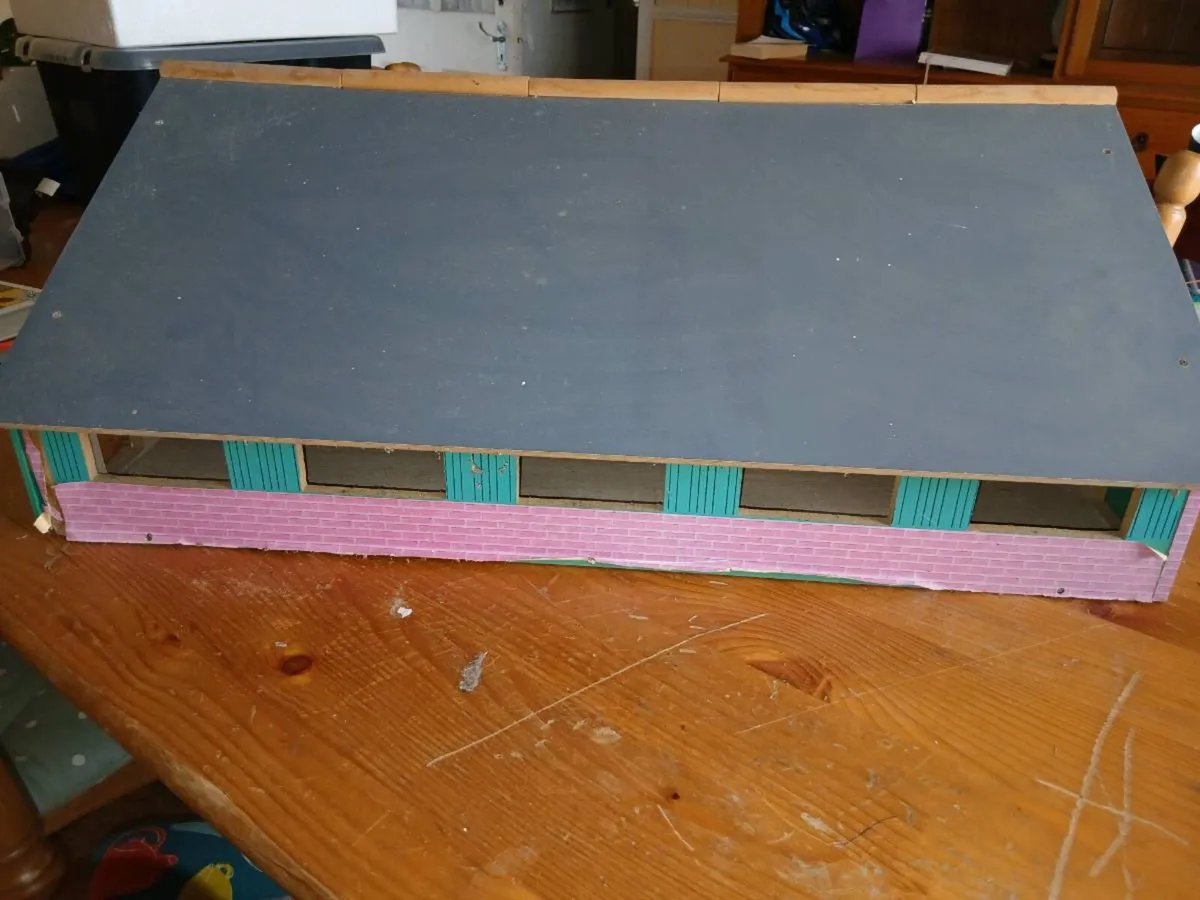 Kids Farm Shed - Image 4