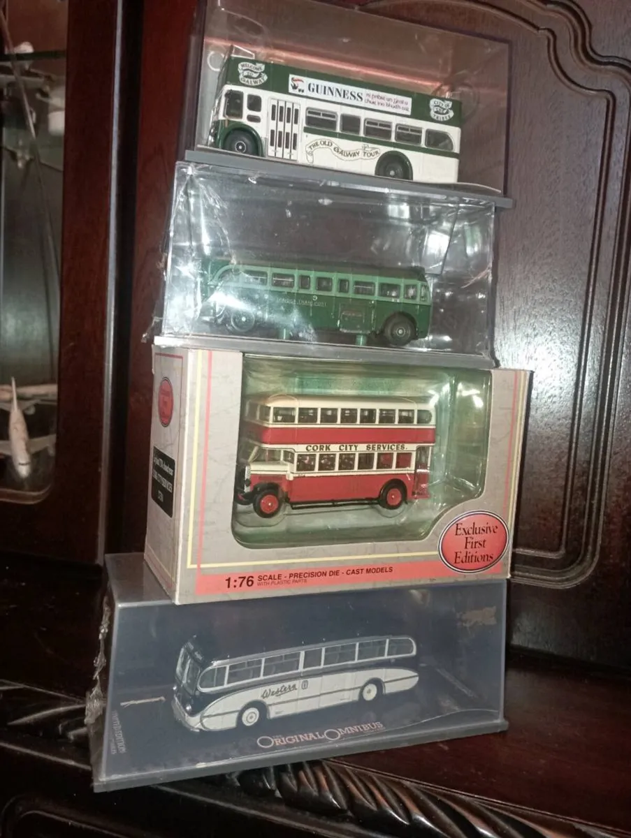 CORGI EXCLUSIVE FIRST EDITION  MODLE BUSES - Image 1