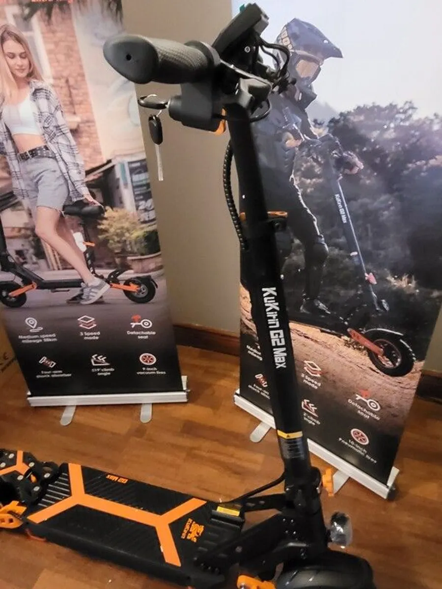 KUKIRIN G2 max electric scooter,  brand new , six months warranty,  still boxed - Image 3