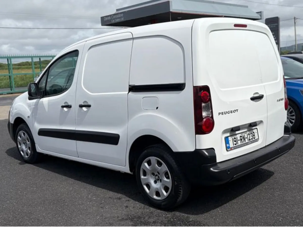 Peugeot Partner Profession L1 Blue HDI - Image 4