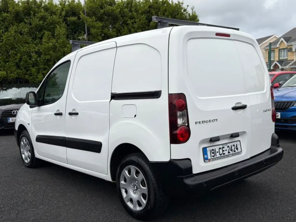 Peugeot Partner Professional L1 Blue HDI - Image 4