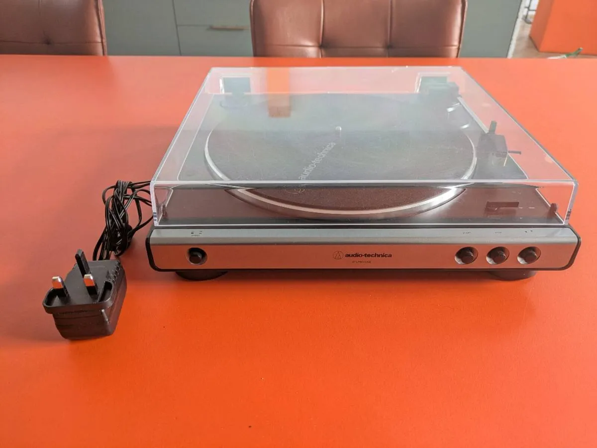 Audio Technica Turntable LP60 - Image 2