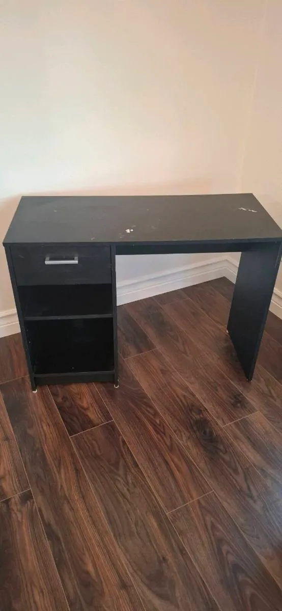 Small Office Desk