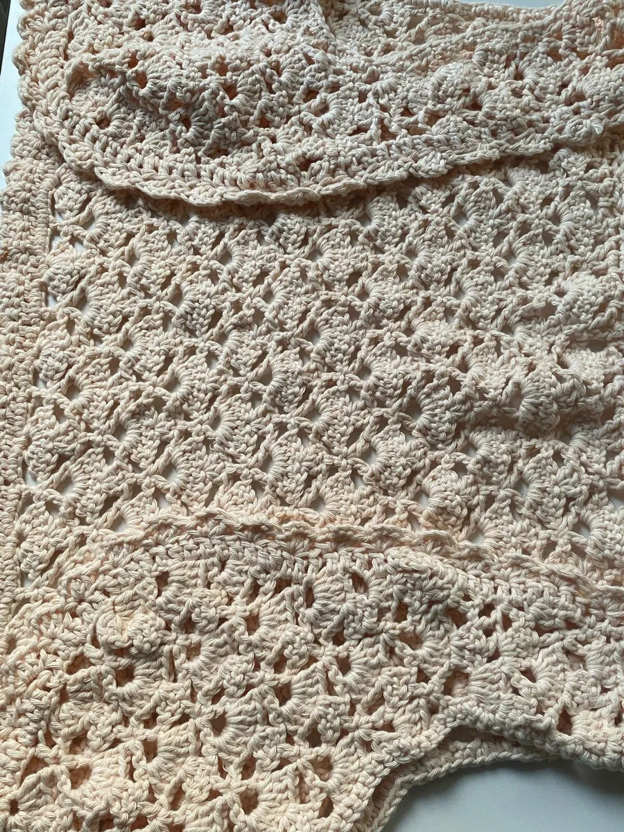 Handmade crochet vest - Image 4