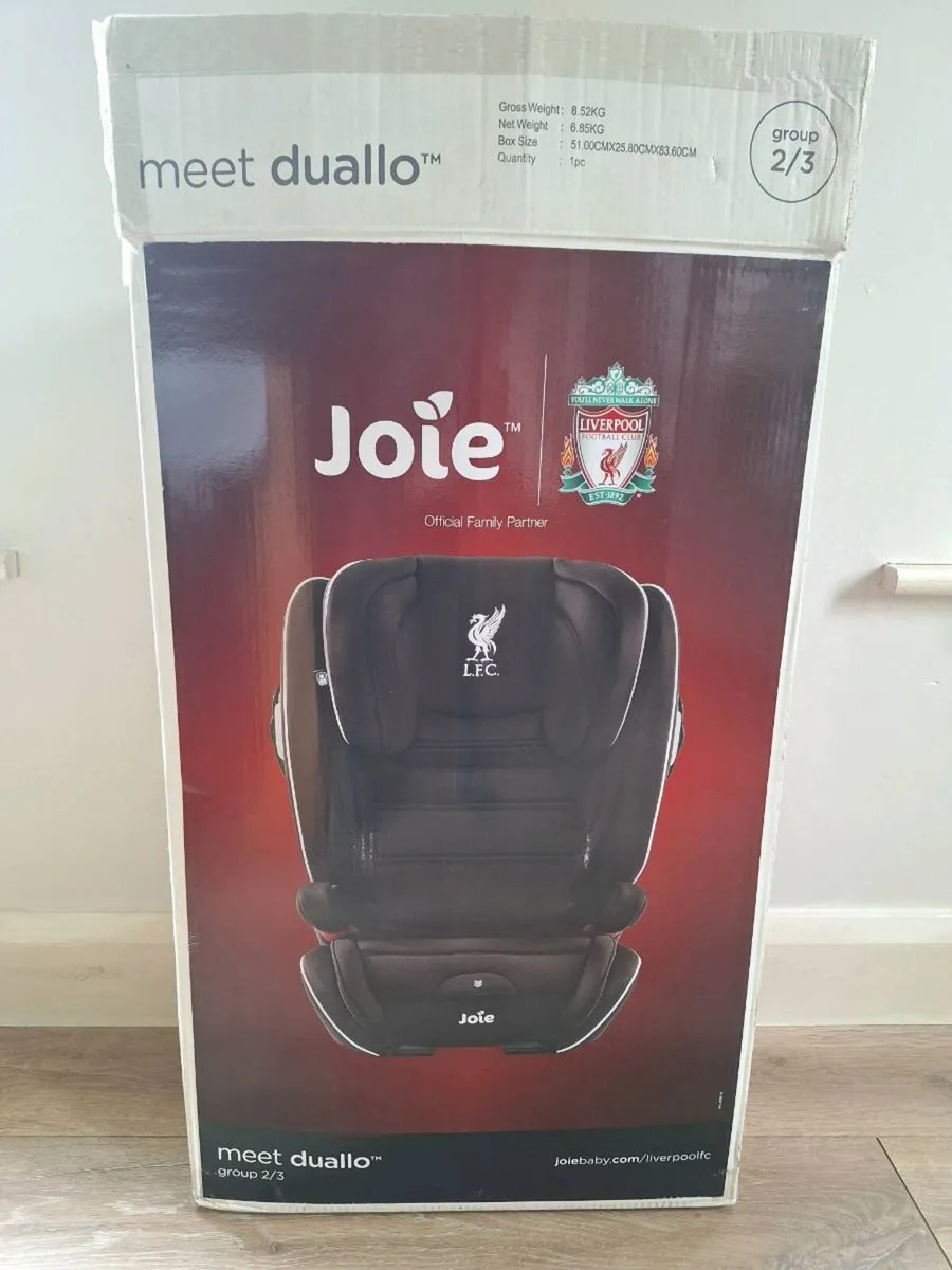Car seat - Image 1