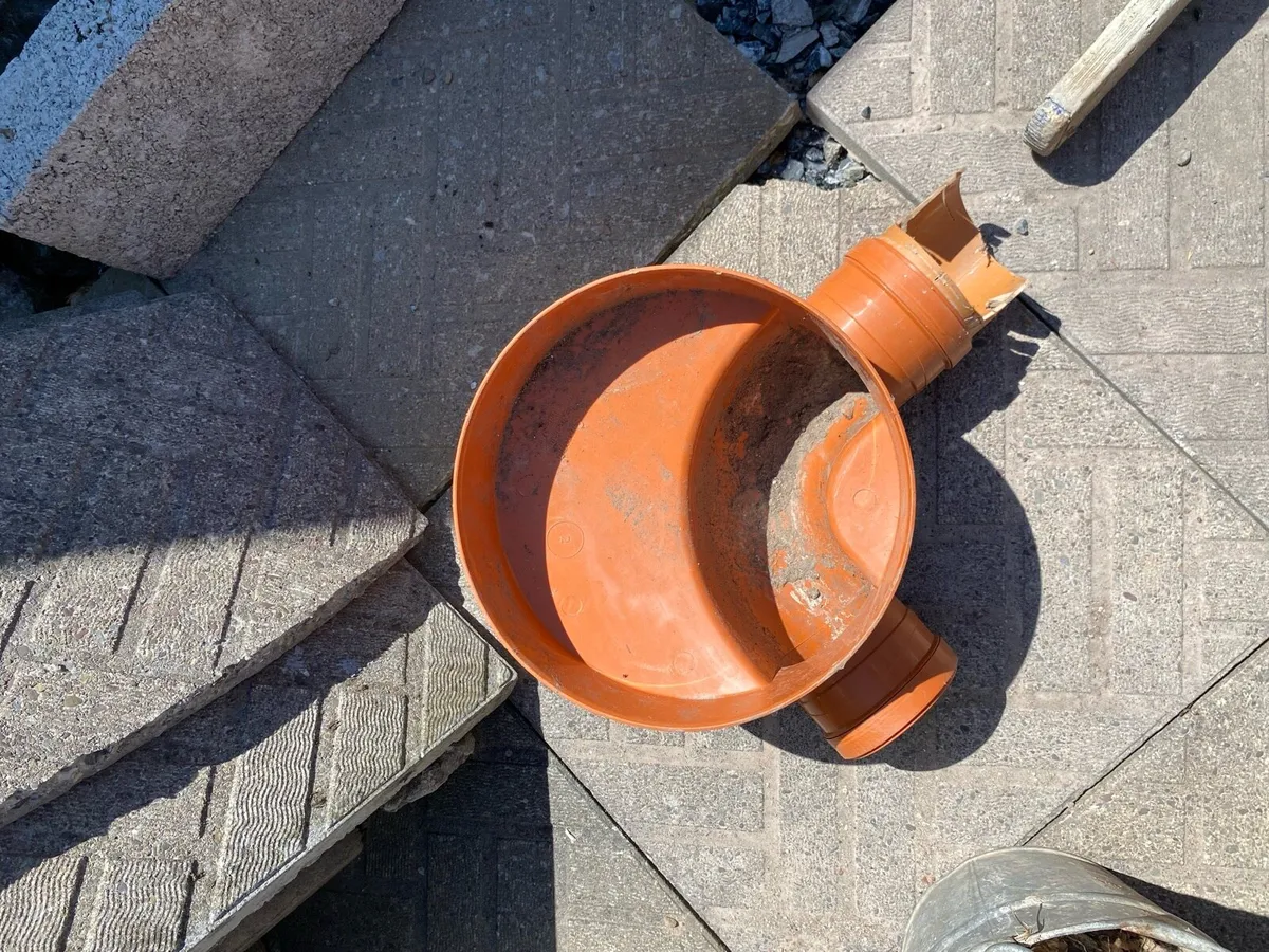 Sewer pipes - Image 3