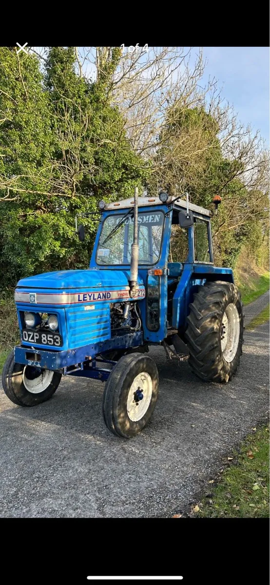 Leyland 272 synchro / grass harrows - Image 1
