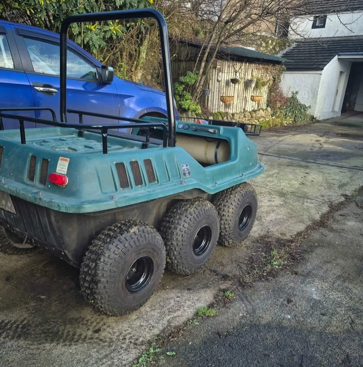 Maxcat 2 6x6 amphibious - Image 2