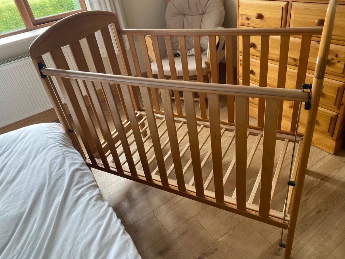 Mamas and Papas cot - Image 2