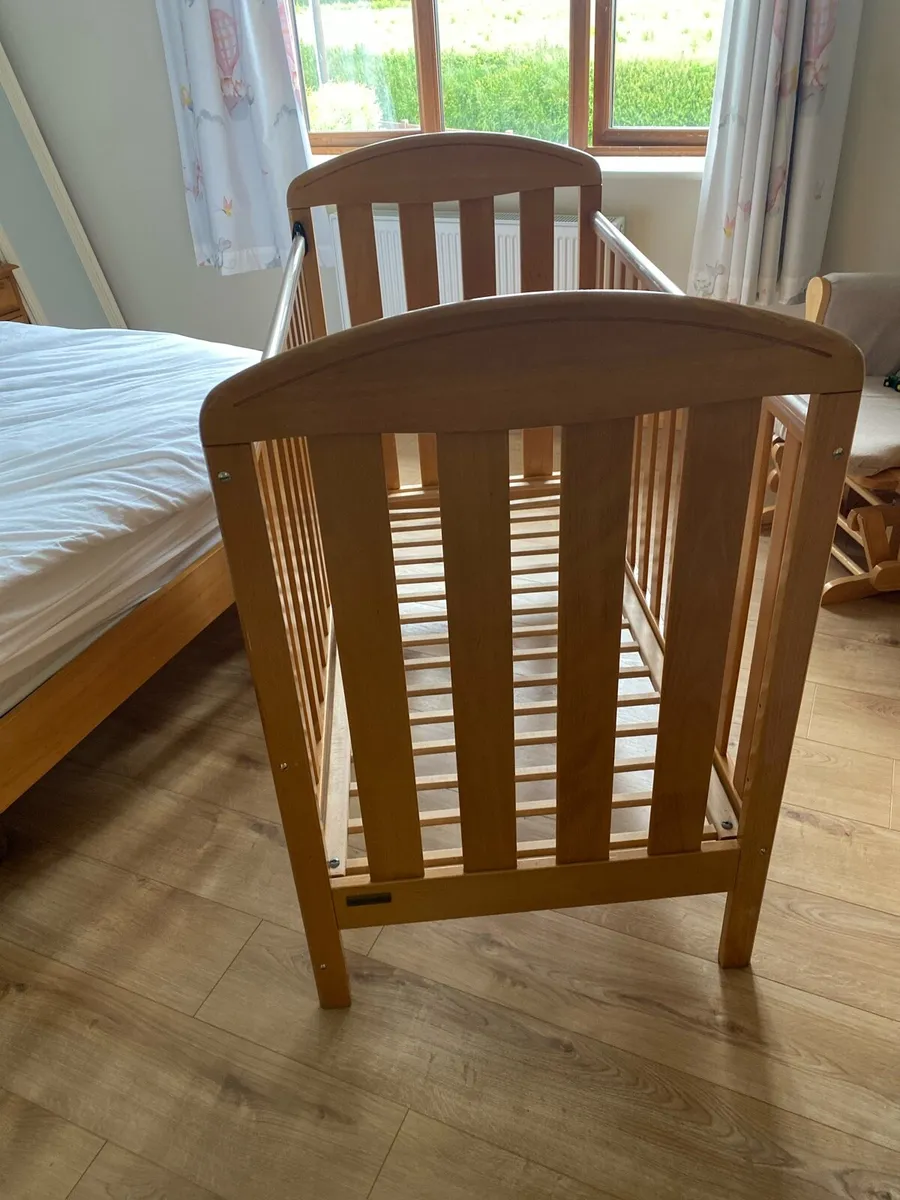 Mamas and Papas cot - Image 1