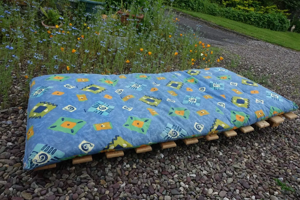 folding bed with mattress - Image 1