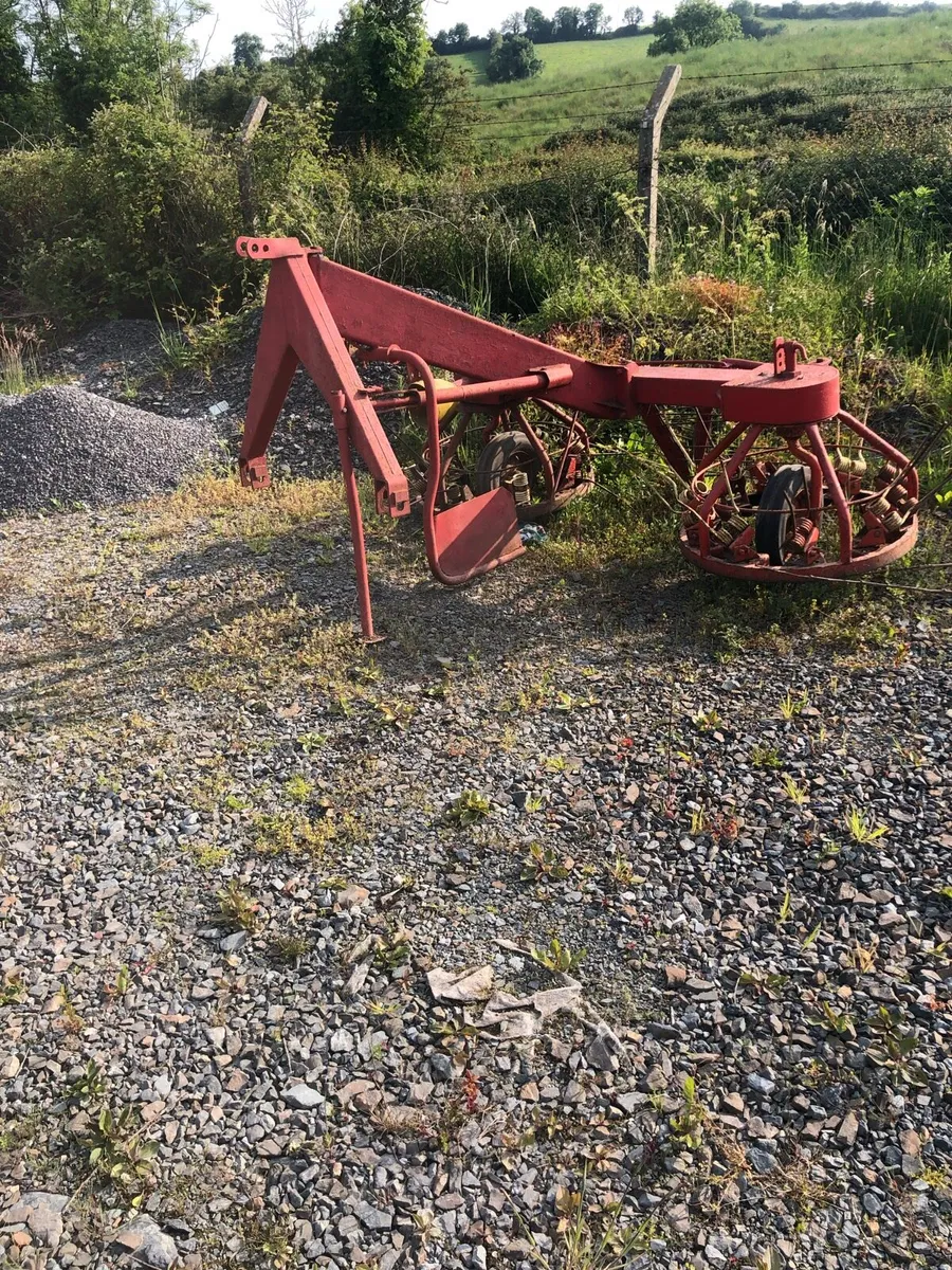 Hay bob / hay flash / international mowing bar - Image 1