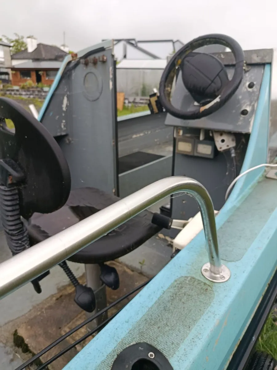 Boat - Image 3