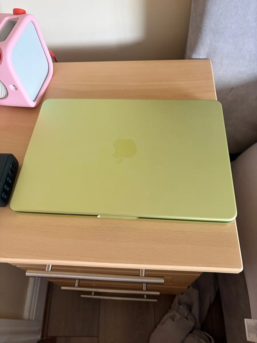 MacBook Neo 512Gb - Image 1
