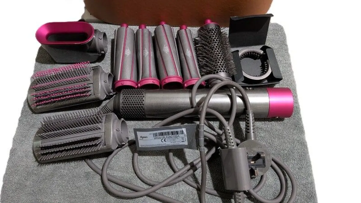 Genuine Dyson Airwrap Complete Styler Set | Near Mint & Barely Used - Image 1